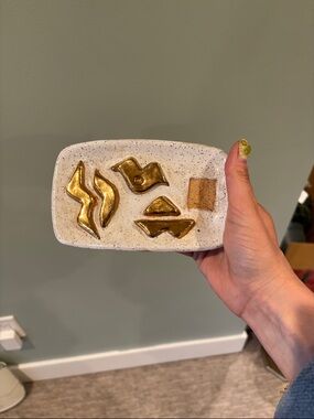 Handcrafted White Ceramic soap dish Dish with Gold Accents